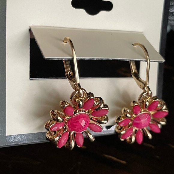 Napier Fuchsia and Gold Floral Earrings,Women’s earrings. - Picture 6 of 7
